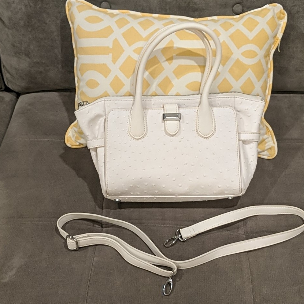 Snob Essentials bag
